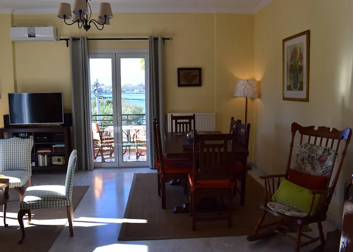 Apartment Garitsa Bay