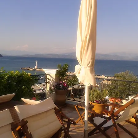 Garitsa Bay * Corfu (city)